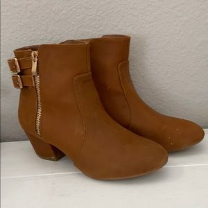 Brown boots